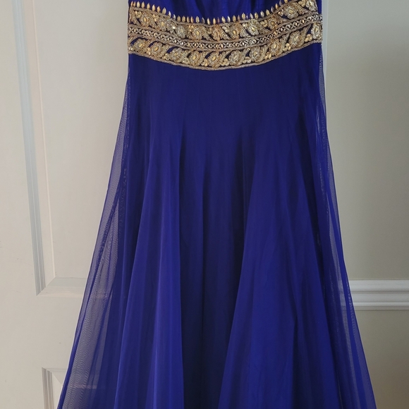 Indian Dress - Picture 2 of 2